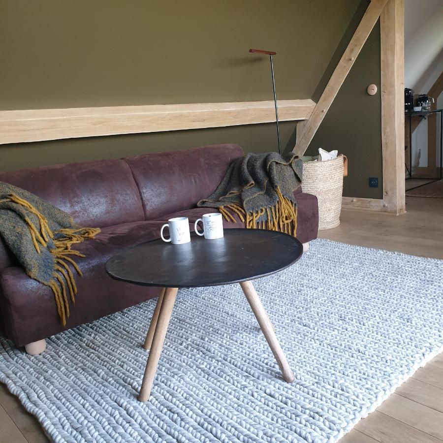 Par Hasard Ou Pas Bed & Breakfast Saint-Martin-aux-Chartrains Екстериор снимка