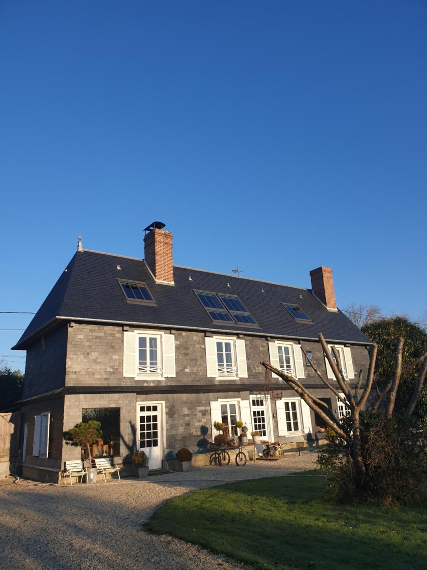 Par Hasard Ou Pas Bed & Breakfast Saint-Martin-aux-Chartrains Екстериор снимка